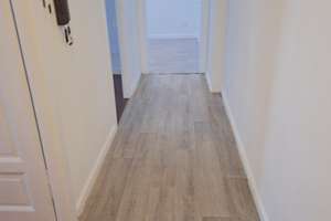 2-Zimmer-Dachgeschoß- Wohnung mit Terrasse in Wiesbaden zu vermieten! – Die vollständige Adresse der Immobilie erhältst du vom Anbieter., 65185 Mitte, Wiesbaden – Vorschaubild 4