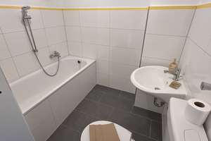 Modernisierte 2-Zimmer-Wohnung im Erstbezug – Unter den Ulmen 126, 47137 Untermeiderich, Duisburg – Vorschaubild 5