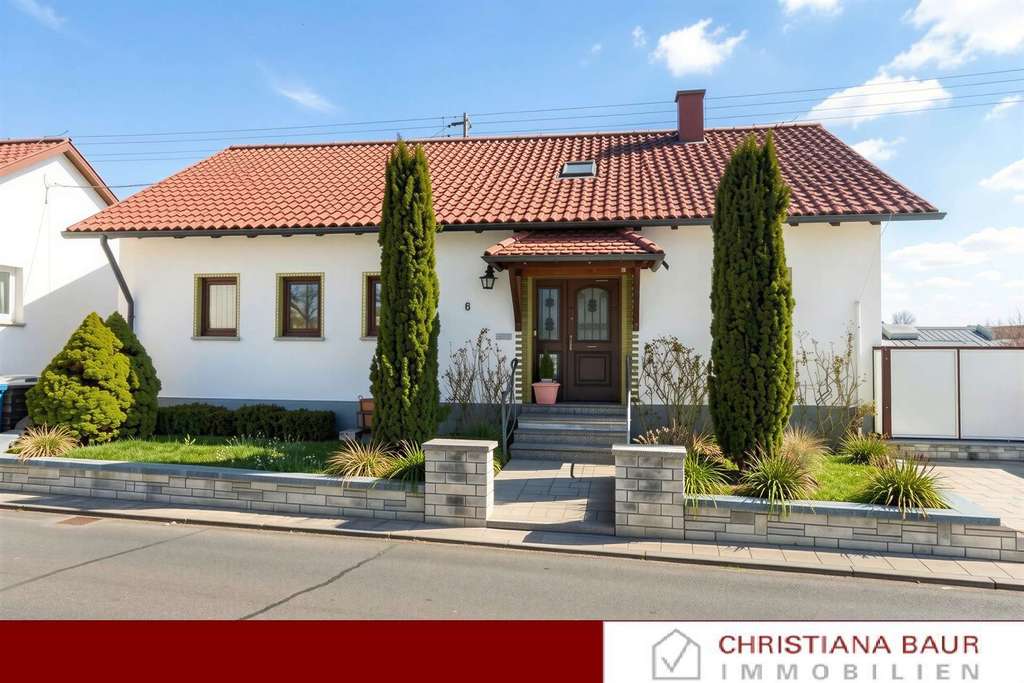 Immobilie in Obernheim - HAUS MIT SEPARATEM GRUNDSTÜCK/HALLE: Obernheim - Bild 0