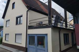 Einfamilienhaus mit 180 m² Wohnfläche in Velden/Vils