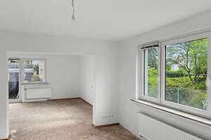 Attraktives Dreifamilienhaus mit freier Erdgeschosswohnung in Hannover-Wülfel – Die vollständige Adresse der Immobilie erhältst du vom Anbieter., 30519 Wülfel, Hannover – Vorschaubild 6