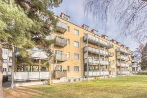 KAPITALANLAGE - 3 ZIMMER DACHGESCHOSSWOHNUNG IN DENKMALOBJEKT - IN BEGEHRTER LAGE - DICHT ELBE – Lommatzscher Straße 5, 1139 Mickten, Dresden – Vorschaubild 4