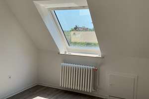 Gemütliche Dachwohnung - frisch renoviert! – Schleswiger Str. 5, 24113 Hassee, Kiel – Vorschaubild 7
