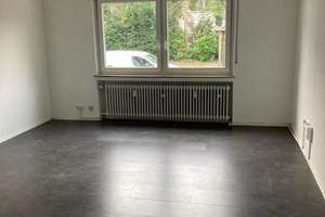 Großzügige Wohnung mit ausgebauten Kellerräumen und Terrasse in Reinshagen – Reinshagener Str. 106, 42857 Reinshagen, Remscheid – Vorschaubild 14
