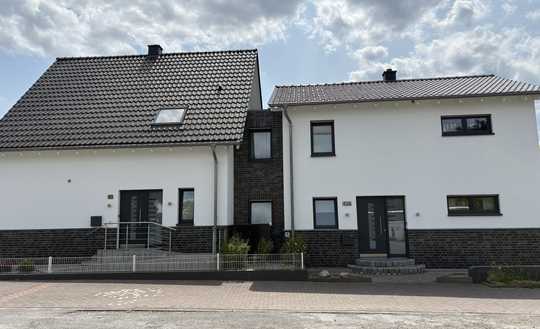Hohe Wohn- und Lebensqualität in einem tollen, hochwertig ausgestatteten  Haus mit Einliegerwohnung