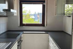 Gut geschnittene 3-Zimmer-Wohnung mit Balkon und 2 Stellplätzen  – Die vollständige Adresse der Immobilie erhältst du vom Anbieter., 70569 Dachswald, Stuttgart – Vorschaubild 8