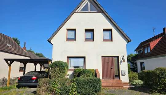 Bild von Einfamilienhaus mit Potenzial in ruhiger Seitenstraße von Bremen-Farge sucht Handwerker