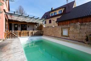 Familienfreundliche Doppelhaushälfte mit Pool in Bad Krozingen-Hausen – Die vollständige Adresse der Immobilie erhältst du vom Anbieter., 79189 Bad Krozingen – Vorschaubild 8