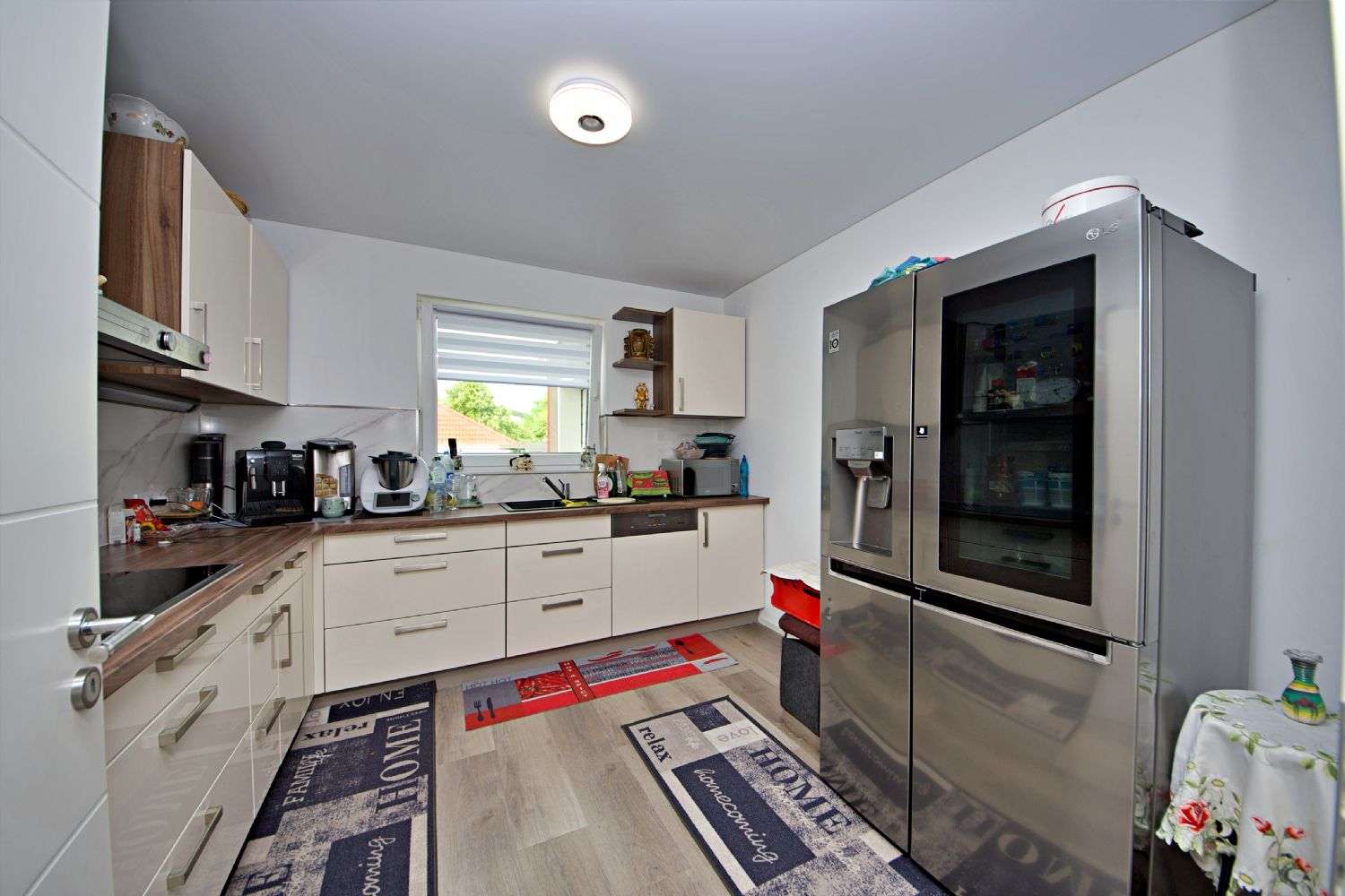 Immobilie in Wassenach - Modernes Traumhaus in idyllischer Lage von Wassenach - Bild 2