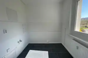 Renovierte 1-Zimmer-Wohnung mit Balkon in der 1. Etage – Zschampertaue 2, 4207 Leipzig – Vorschaubild 4