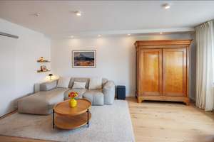Möbliert: Stylische 3-Zimmer Wohnung in Schwabing-West  – Die vollständige Adresse der Immobilie erhältst du vom Anbieter., 80796 Neuschwabing, München – Vorschaubild 2