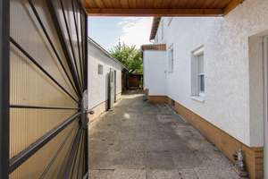 Zweifamilienhaus mit zusätzlichem Bebauungspotenzial| 2 Wohneinheiten | Garten | Doppelcarport – Die vollständige Adresse der Immobilie erhältst du vom Anbieter., 30629 Misburg-Nord, Hannover – Vorschaubild 7