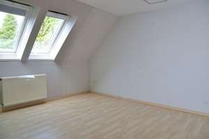 Ein Zuhause zum Verlieben – hausähnliche Maisonette-ETW mit Sonnengarten und Carport – Die vollständige Adresse der Immobilie erhältst du vom Anbieter., 24232 Schönkirchen – Vorschaubild 12