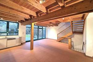 Außergewöhnliches schönes Haus mit großem Garten, Garage, EBK und Sauna. – Die vollständige Adresse der Immobilie erhältst du vom Anbieter., 63128 Dietzenbach – Vorschaubild 1