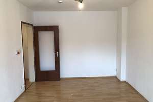 Single-Wohnung mit Einbauküche in Stadtmitte!