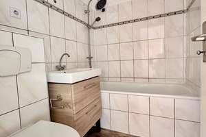 Leerstehende 2,5 Zimmer Wohnung mit Balkon -Provisionsfrei- – Die vollständige Adresse der Immobilie erhältst du vom Anbieter., 24109 Mettenhof, Kiel – Vorschaubild 8