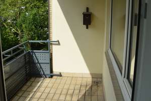 Helle und großzügige 3-Zimmer-Wohnung mit sonnigem Balkon in D-Oberkassel – Kyffhäuserstr. 30, 40545 Oberkassel, Düsseldorf – Vorschaubild 5