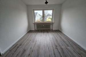Ab 01.05.26: Helle 4 Zi. mit Wannenbad, Balkon und Garten – Die vollständige Adresse der Immobilie erhältst du vom Anbieter., 27721 Ritterhude – Vorschaubild 3