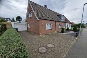 Charmante Doppelhaushälfte mit Traumgarten, großer Terrasse und moderner Ausstattung! – Die vollständige Adresse der Immobilie erhältst du vom Anbieter., 23569 Kücknitz, Lübeck – Vorschaubild 3
