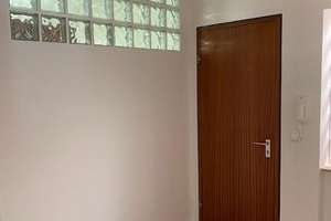 Modernisierte, helle 3 Zimmer-OG-Wohnung mit Balkon, EBK und TG-Stellplatz – Die vollständige Adresse der Immobilie erhältst du vom Anbieter., 74081 Sontheim, Heilbronn – Vorschaubild 2