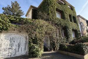 Einzigartige Immobilie in begehrter Lage – Köln-Bayenthal