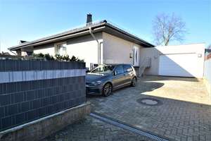 Schickes Einfamilienhaus mit Ausbaumöglichkeiten in Wendschott – Die vollständige Adresse der Immobilie erhältst du vom Anbieter., 38448 Wendschott, Wolfsburg – Vorschaubild 2