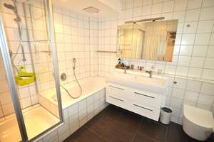 Wohnen mit Stil - Exklusives und geschmackvolles Reihenhaus in beliebter Lage – Die vollständige Adresse der Immobilie erhältst du vom Anbieter., 65510 Idstein – Vorschaubild 14
