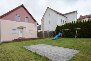 Zweifamilienhaus mit Garten in beliebter Wohnlage von Zweibrücken – Die vollständige Adresse der Immobilie erhältst du vom Anbieter., 66482 Niederauerbach, Zweibrücken – Vorschaubild 11