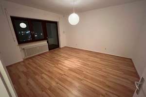 Helles WG-Zimmer in Karlsruher Top-Lage