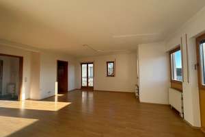 Großzügiges Haus mit Maisonettecharakter & Einliegerwohnung – Die vollständige Adresse der Immobilie erhältst du vom Anbieter., 63654 Büdingen – Vorschaubild 6