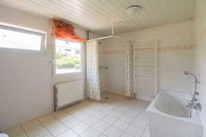 Barrierefreies Einfamilienhaus mit Einliegerwohnung in Hennef (Sieg)–Uckerath – Rhein-Sieg-Kreis – Vorschaubild 4