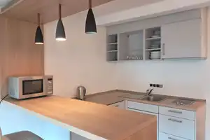 Möblierte PENTHOUSE Wohnung direkt am Rotebühlplatz! – Stuttgart – Vorschaubild 21