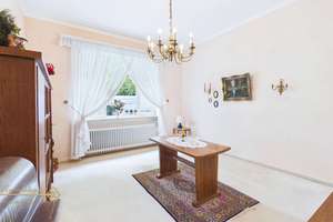 Bremen – Blumenthal • Großes Einfamilienhaus in ruhiger Lage mit gepflegtem Garten – Die vollständige Adresse der Immobilie erhältst du vom Anbieter., 28779 Blumenthal (Ortsteil), Bremen – Vorschaubild 8
