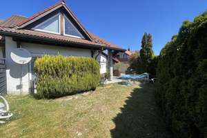 Charmante Doppelhaushälfte in Hohentengen – Ihr neues Zuhause mit Wohlfühlgarantie – Die vollständige Adresse der Immobilie erhältst du vom Anbieter., 79801 Hohentengen am Hochrhein – Vorschaubild 4
