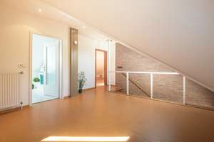 Licht & Wärme: Wintergarten mit Kachelofen – Bungalowtraum in ruhiger Lage – Die vollständige Adresse der Immobilie erhältst du vom Anbieter., 49356 Diepholz – Vorschaubild 11