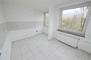 Teilrenovierte helle, geräumige 3,5-Zimmer-Wohnung mit Balkon und Aufzug - Ihr neues zu Hause Buer – Goldbergstr. 84c, 45894 Buer, Gelsenkirchen – Vorschaubild 5