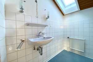 Helles Reiheneckhaus mit viel Platzangebot, Garten und Garage in gewachsenem Wohngebiet von Freiberg – Ludwigsburg (Kreis) – Vorschaubild 17