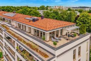 Oberföhring: Exklusive Penthouse-Wohnung mit eigenem Liftzugang - frei – Die vollständige Adresse der Immobilie erhältst du vom Anbieter., 81927 Oberföhring, München – Vorschaubild 2