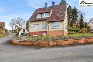 Einfamilienhaus mit zwei weiteren Baugrundstücken – Die vollständige Adresse der Immobilie erhältst du vom Anbieter., 31840 Hessisch Oldendorf – Vorschaubild 1