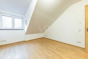 Luxuriöse 5-Zimmer-Wohnung zentral und dennoch ruhig gelegen – Die vollständige Adresse der Immobilie erhältst du vom Anbieter., 81827 Waldtrudering, München – Vorschaubild 15