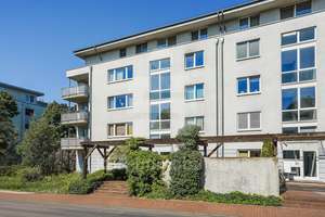 Gepflegte 2-Zimmer-Erdgeschosswohnung mit Terrasse in begehrter Lage von Köln-Sülz. – Die vollständige Adresse der Immobilie erhältst du vom Anbieter., 50939 Sülz, Köln – Vorschaubild 2