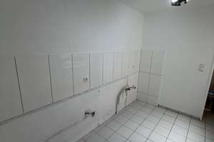 Renovierte 2- Zimmer Altbauwohnung  Erdgeschoss *nur schriftl. Anfragen* – Iltisstrasse 5, 24143 Gaarden-Ost, Kiel – Vorschaubild 6