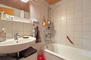 Ruhige Einliegerwohnung am Georgenberg mit Garten – Die vollständige Adresse der Immobilie erhältst du vom Anbieter., 72762 Reutlingen-Mitte, Reutlingen – Vorschaubild 4