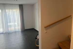 Moderne Doppelhaushälfte mit Kamin, Einbauküche, Garten und Garage in Steinbach (Taunus) – Unter der Weid 7, 61449 Steinbach (Taunus) – Vorschaubild 7