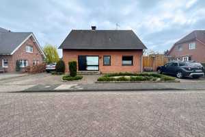 Heimkommen und Wohlfühlen!
Klassisches Einfamilienhaus mit Garage in Rheine-Rodde – Steinfurt (Kreis) – Vorschaubild 1