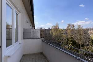 Familienwohnung mit Balkon und viel Tageslicht – Die vollständige Adresse der Immobilie erhältst du vom Anbieter., 10559 Moabit, Berlin – Vorschaubild 3