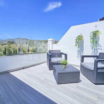 Reihenhaus mit Meer- und Bergblick in Nerja, Málaga, Costa del Sol