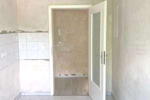 Erstbezug nach Sanierung: 4 Zimmer-Wohnung mit sep. Küche und Balkon. – Georg-von-Boeselager-Str. 3, 53117 Auerberg, Bonn – Vorschaubild 10