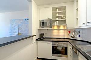Vermietete 2-Zimmer-Wohnung mit Aufzug und Balkon direkt an der Elbe - Wentzel Dr. – Die vollständige Adresse der Immobilie erhältst du vom Anbieter., 20539 Rothenburgsort, Hamburg – Vorschaubild 12