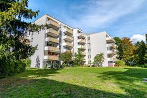 Licht, Ruhe und viel Grün – großzügige 3-Zimmer-Wohnung in München-Solln